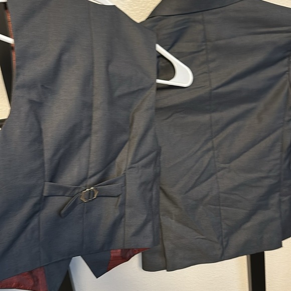 YuanLu 2 Piece Kids Boys' Formal Blazer and Vest Suits Set size 8. - Picture 3 of 3